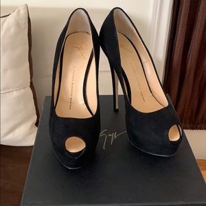 Giuseppe Zanotti Heels- Size 37.5